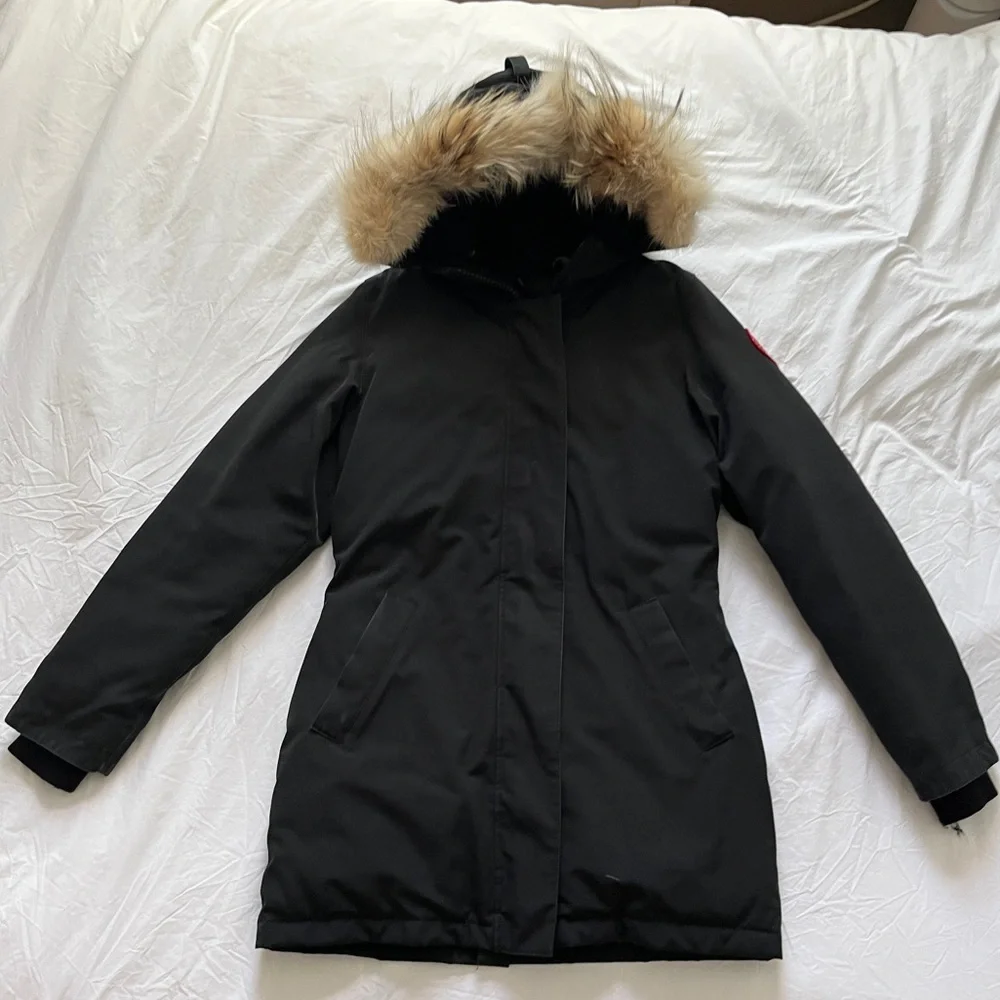 Black, Size Small, Canada Goose Victoria Parka With Hood - Picture 1 of 14
